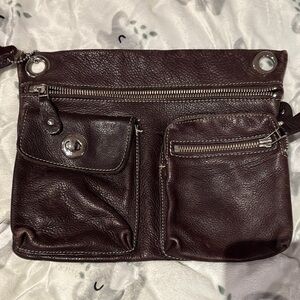 Roots Rich Brown Leather Crossbody Bag